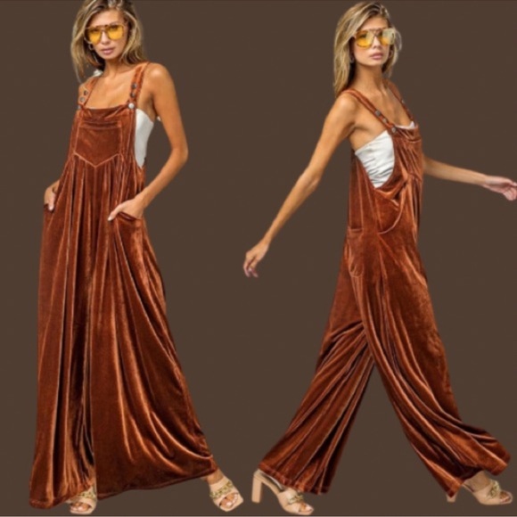 New Wide Leg Velvet Jumpsuit Overalls with Pockets - Picture 1 of 9
